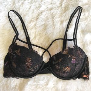 VS PINK Push-Up Date Bra